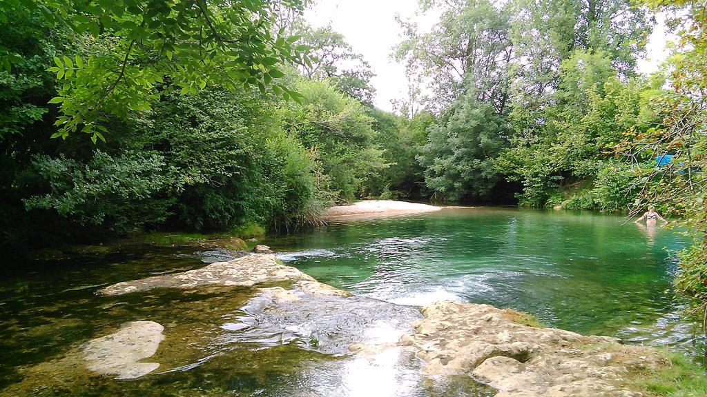 Terre D'Histoire - Baignade - Canoe - Piste Cyclable A 100 M Кастельно-ла-Шапель Екстер'єр фото